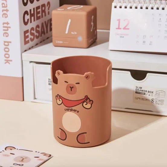 Capybara Pen Holder - Image 2