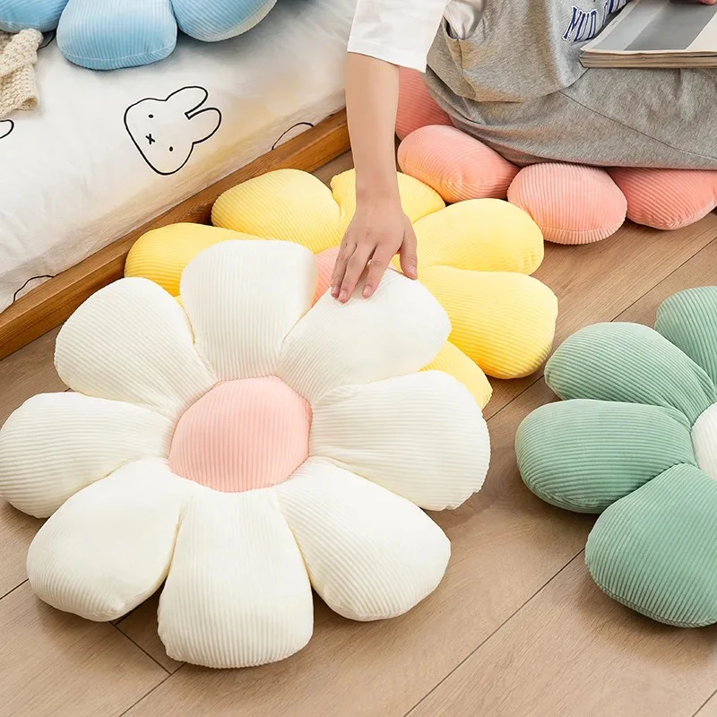 Daisy Pillow - Image 7