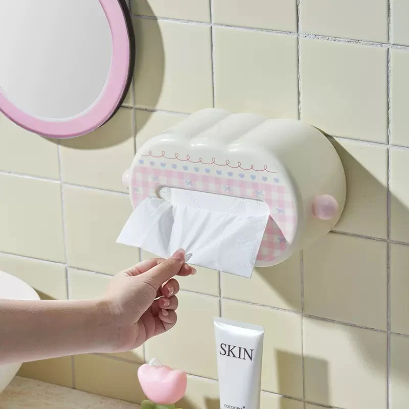 Gingham Tissue Holder - Image 3