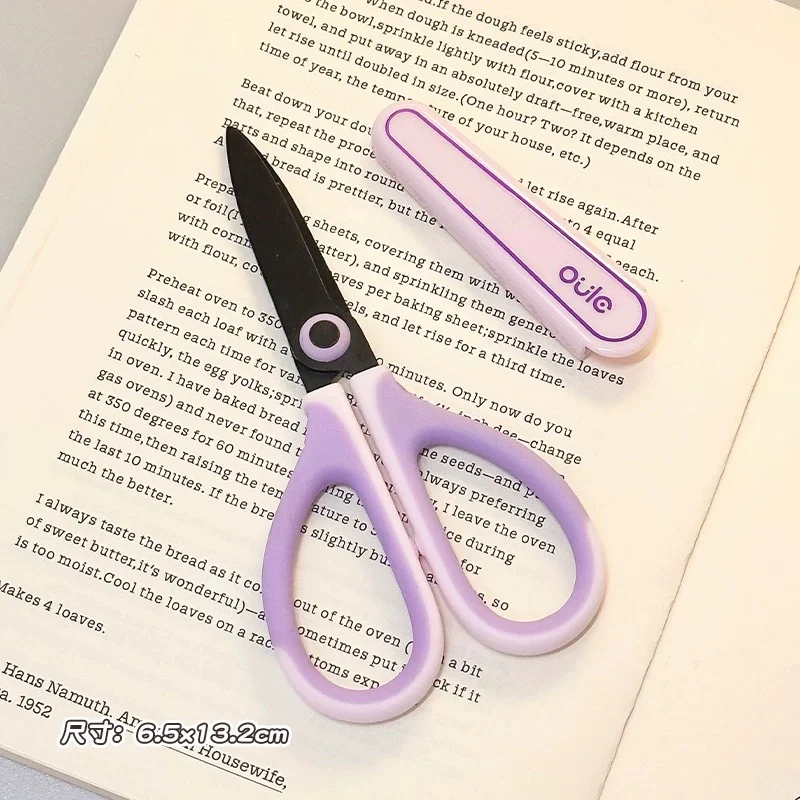 Pastel Mini Scissors with Cap - Image 7
