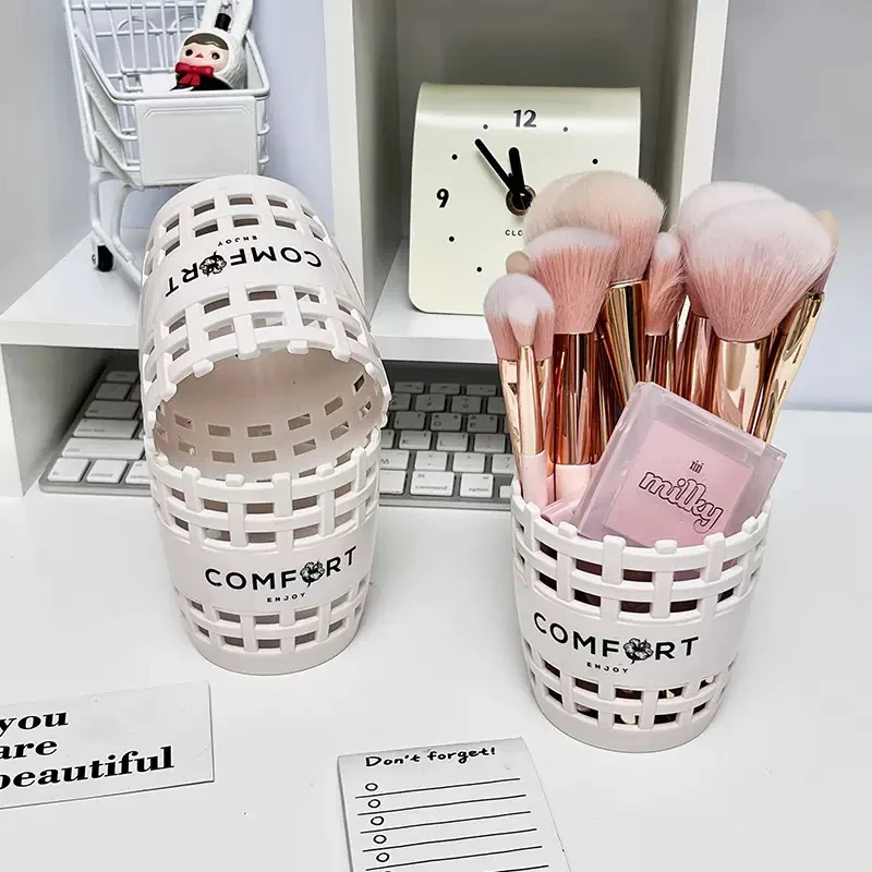Kawaii Pen Holder - Image 4