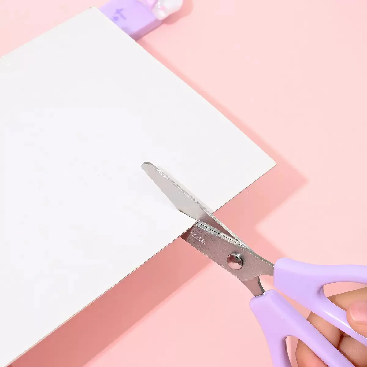 Kawaii Kitty Scissors - Image 3