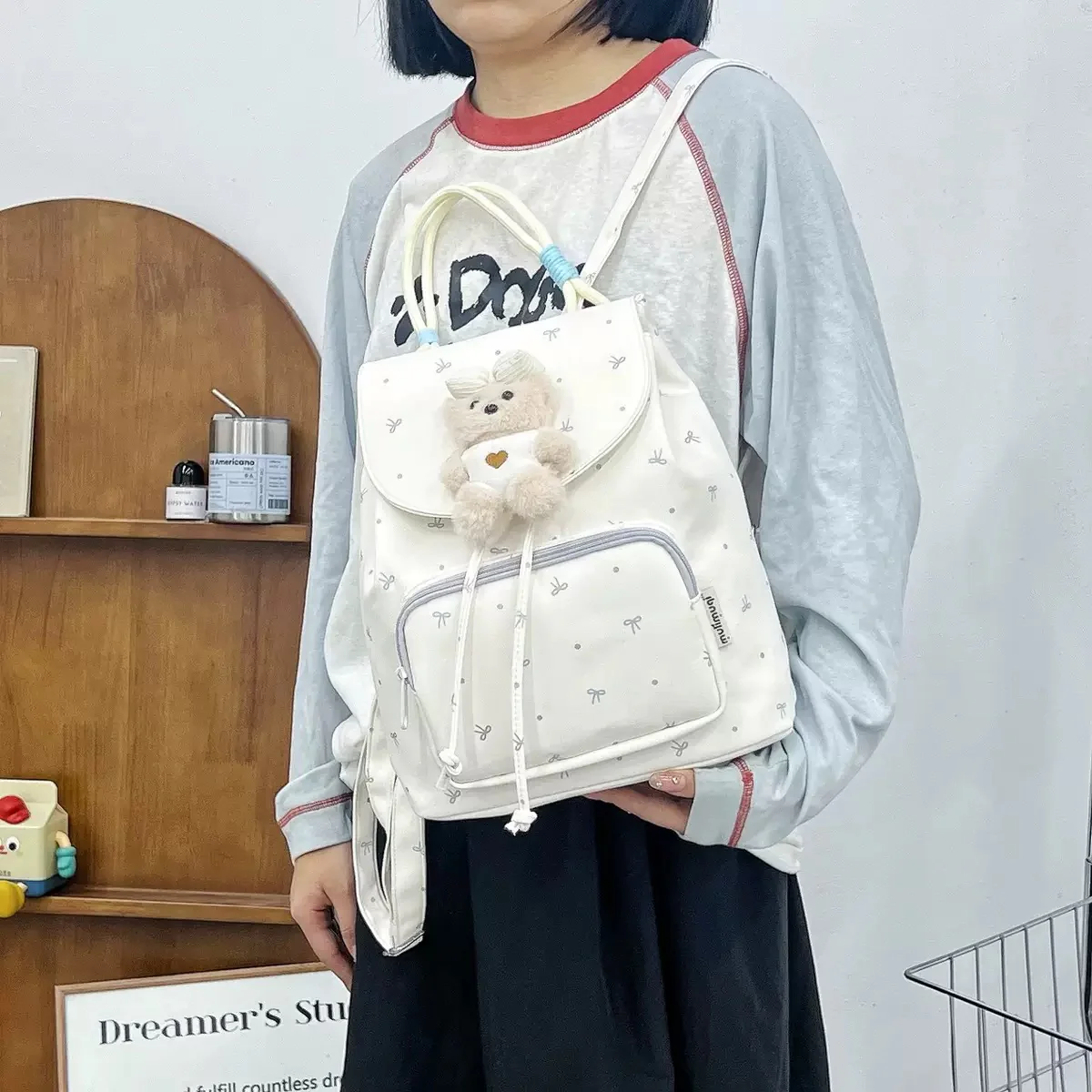 Korean backpack - Image 2