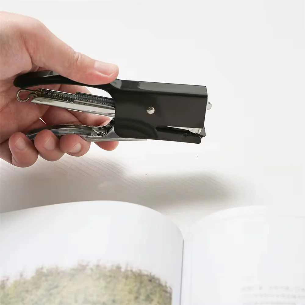 Macaron Mini Stapler - Image 5