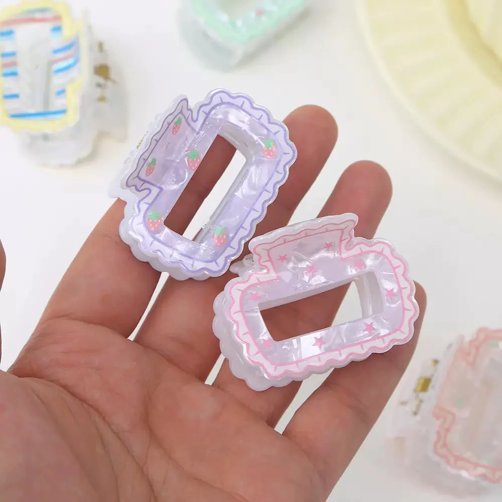 Mini Claw Clip - Image 4