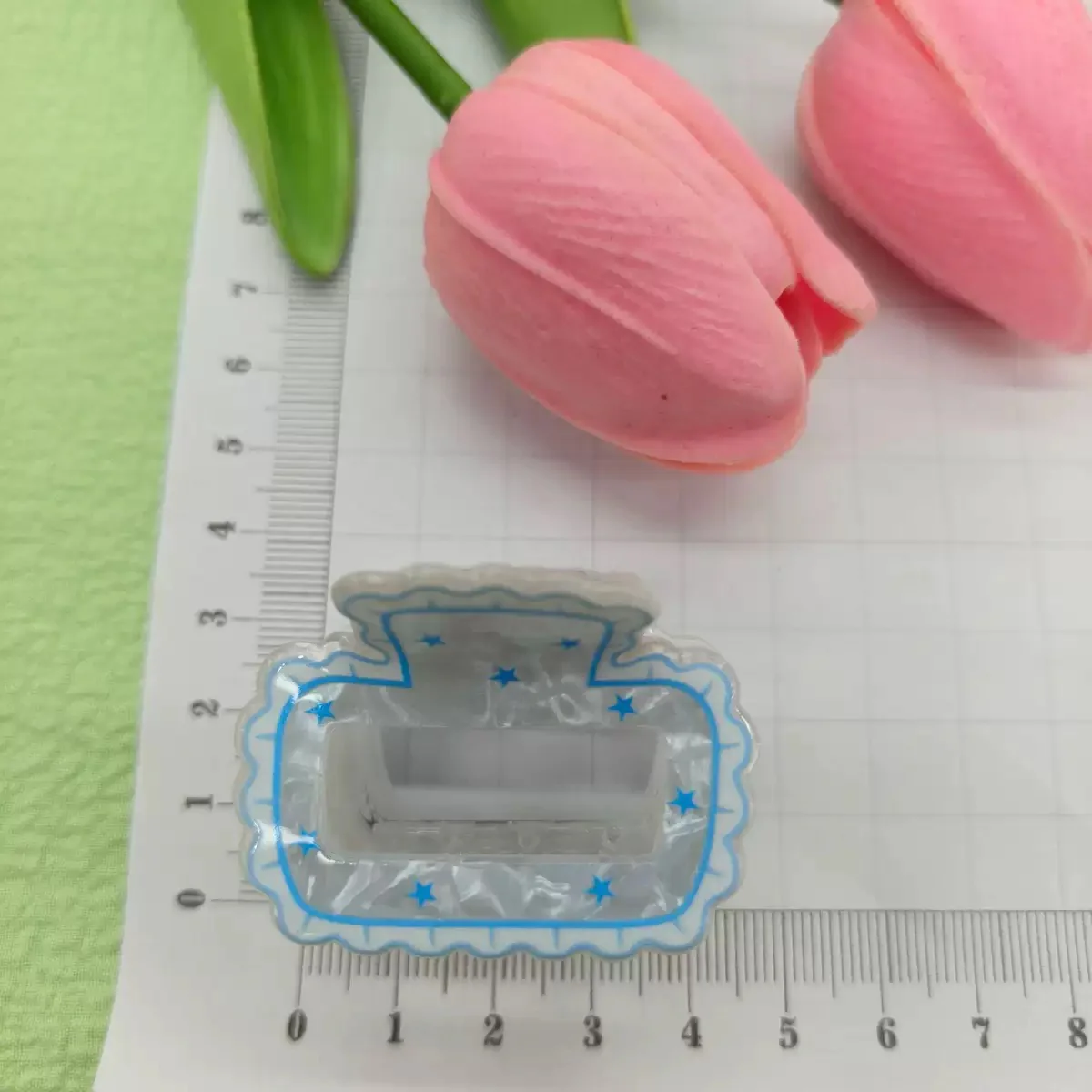 Mini Claw Clip - Image 9
