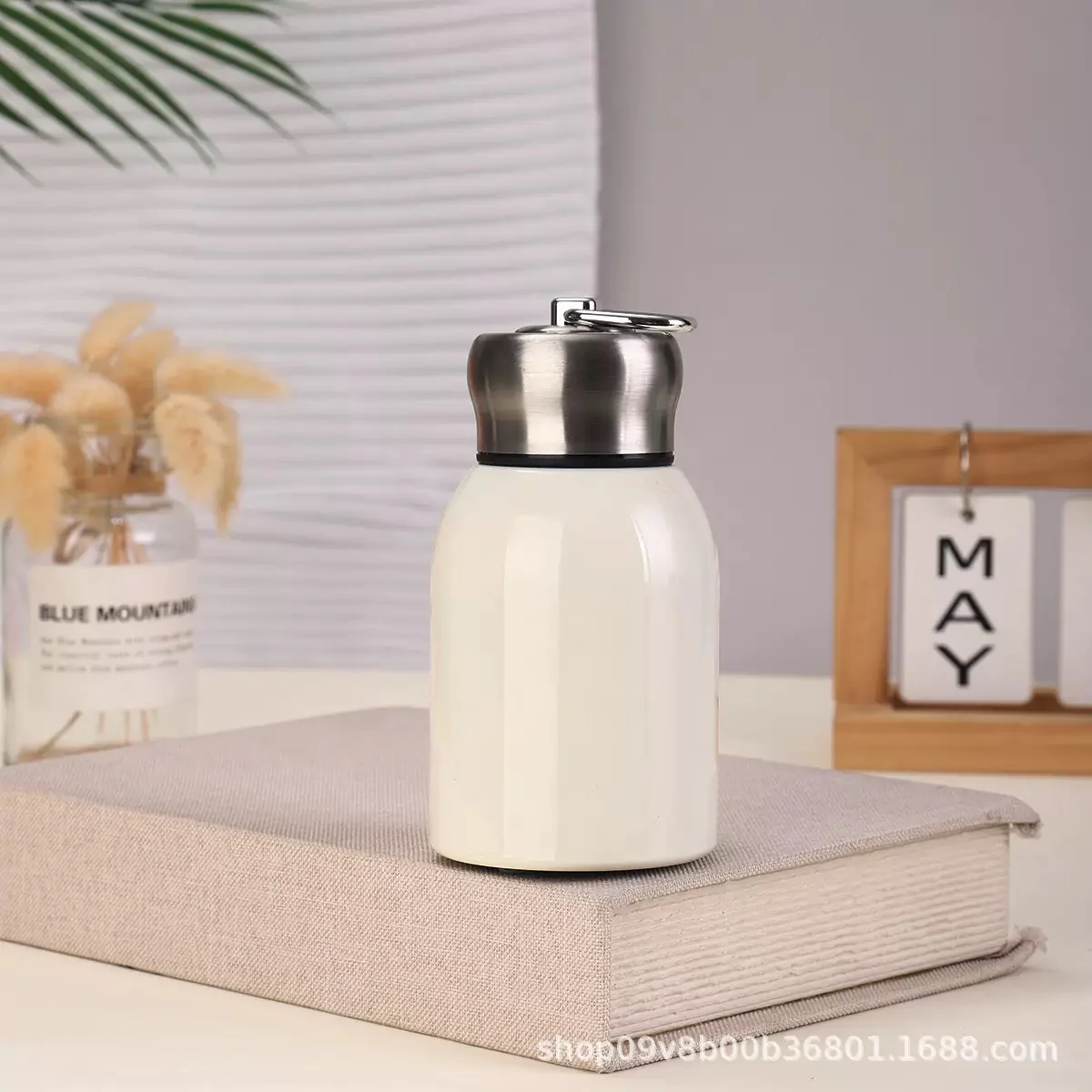 Mini Insulated Travel Bottle - Image 12