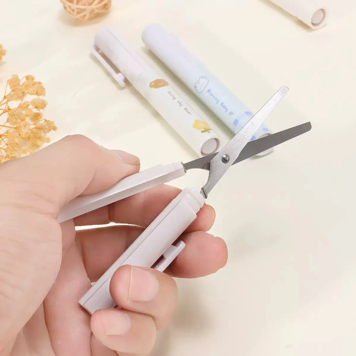 Pastel Pen Scissors - Image 2