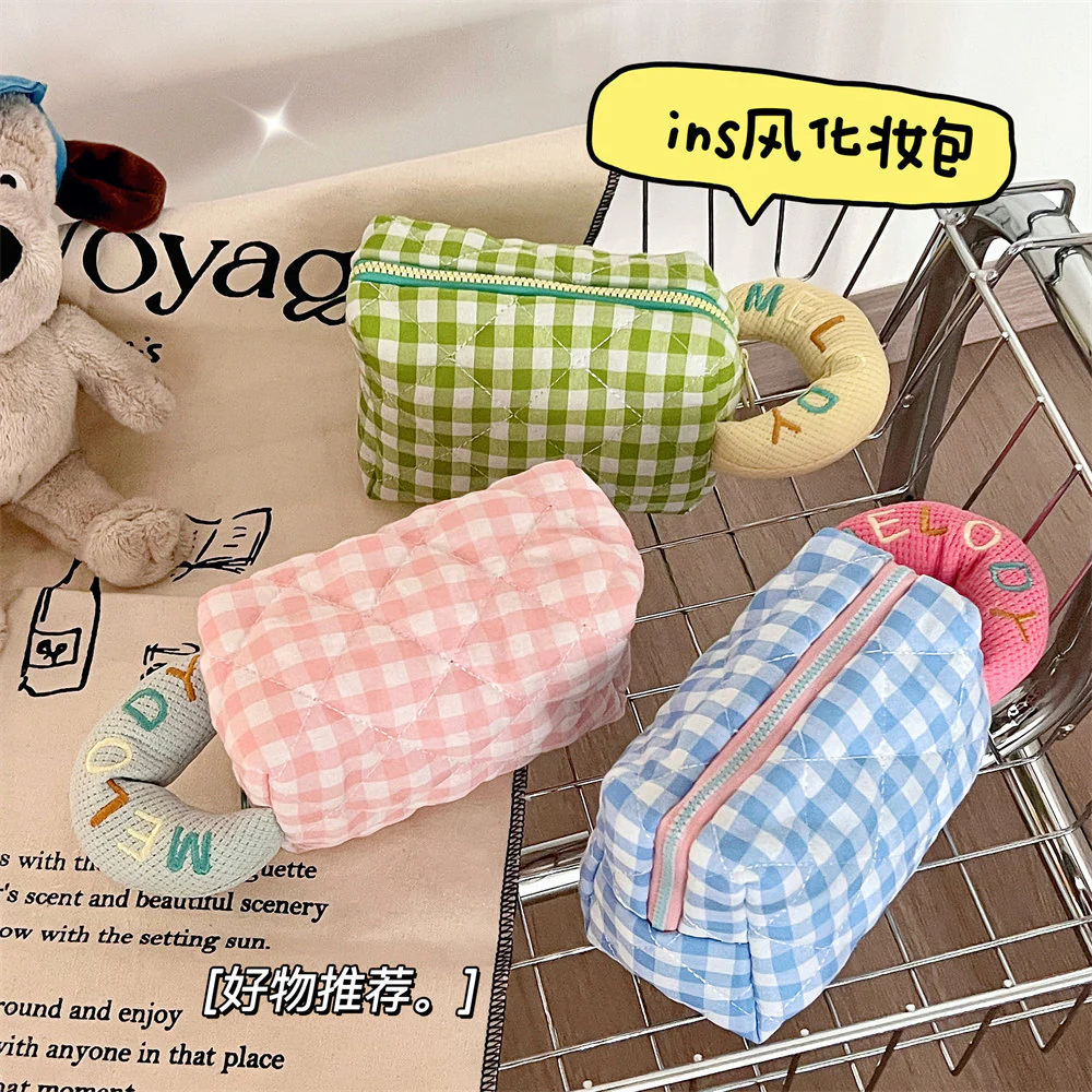Pinteresty Macaron Canvas Pouch - Image 3