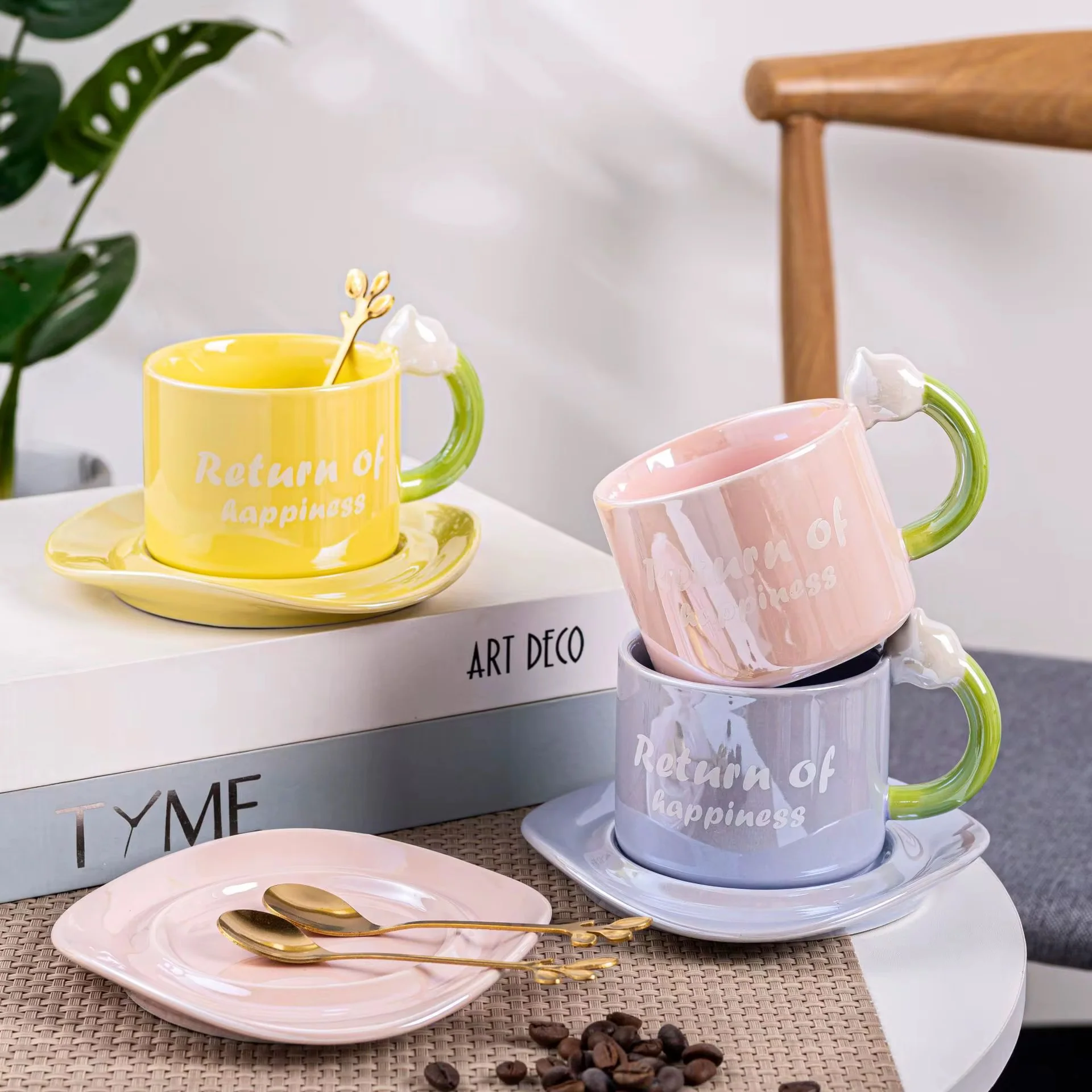 Pinteresty Tulip Mug With Saucer & Spoon