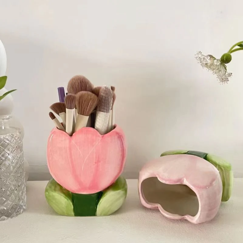 Tulip Pen Holder - Image 4